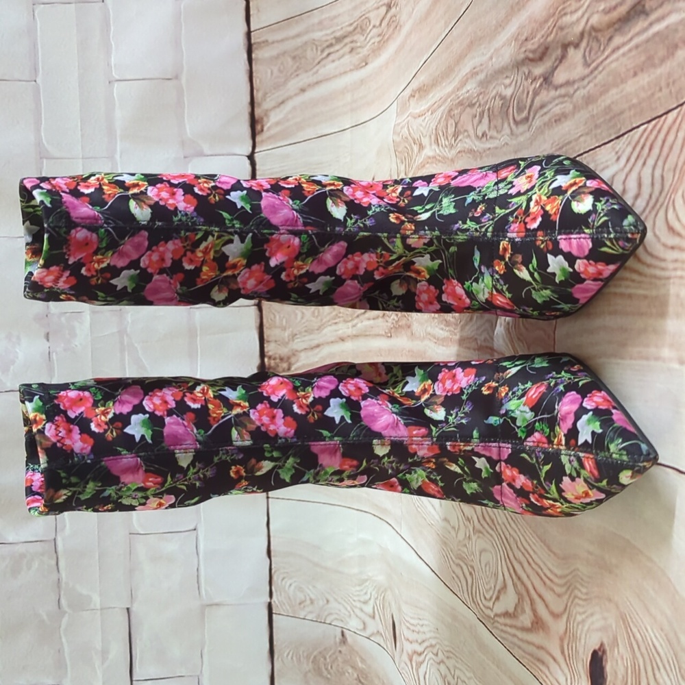 Steve Madden Lombard Pointed Toe Booties 7M - Picture 2 of 10